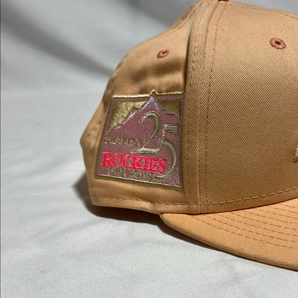 Colorado Rockies New Era MLB Peaches And Cream Cap Hat Fitted Size 7 1/8